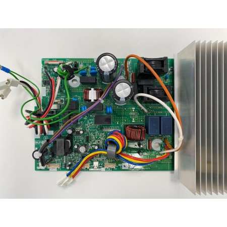 PLACA DE CONTROL EXTERIOR DAIKIN RXC50BV1B  3P604087-6 2534476